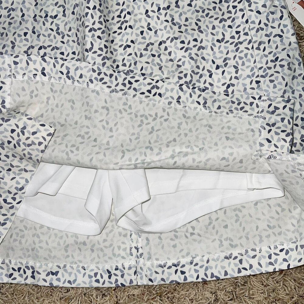S.C. & CO. Women's Tummy Control Skort Pebble, Size Large (New) - Picture 8 of 16